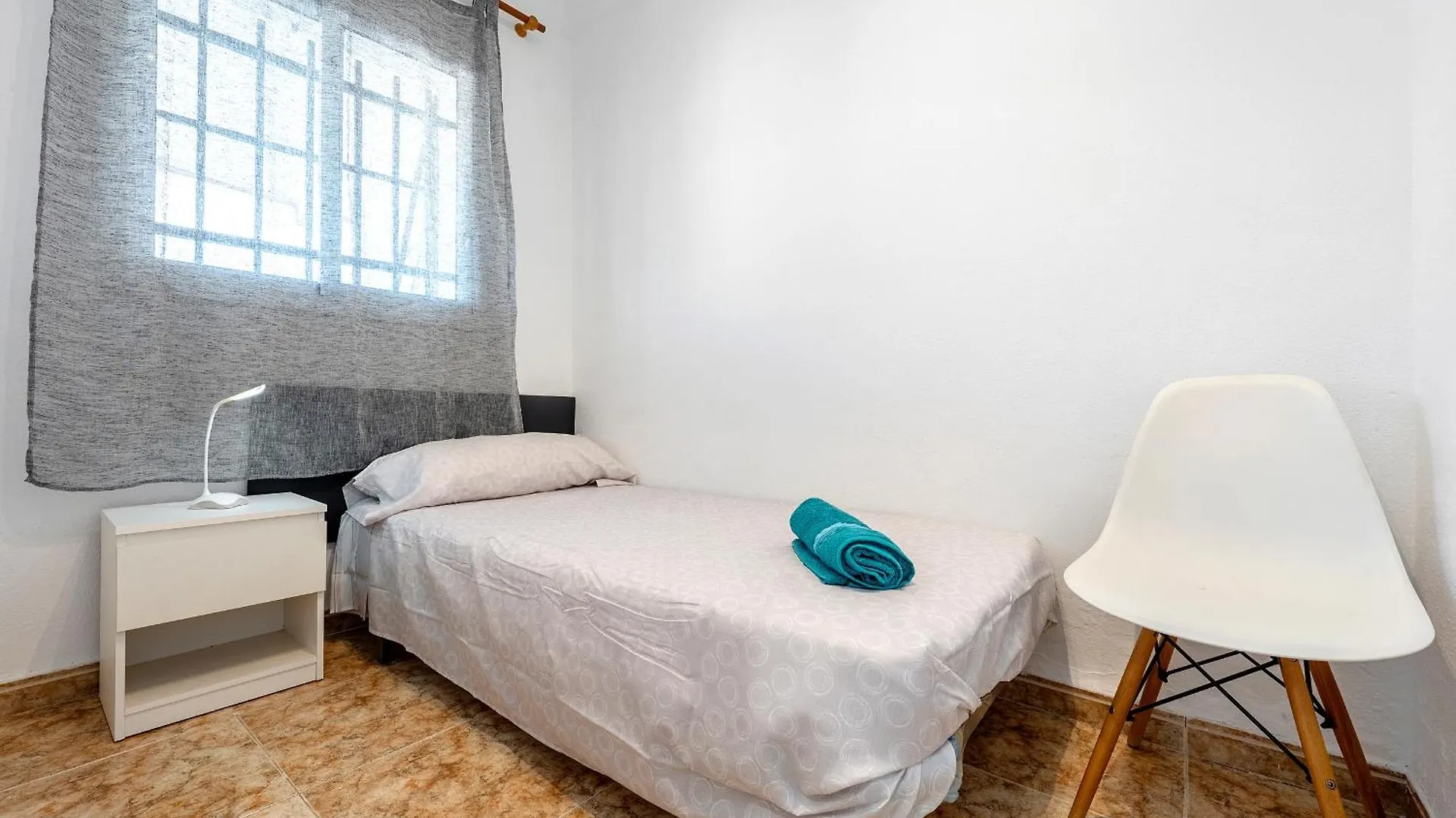 Hauzify I Apartament Miravet Salou Appartement