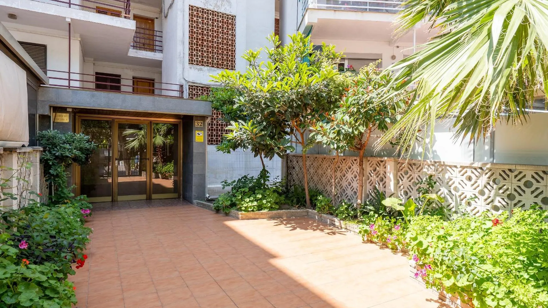 Hauzify I Apartament Miravet Salou